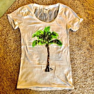 💚 Victorias Secret Pink LA Palm tree Shirt